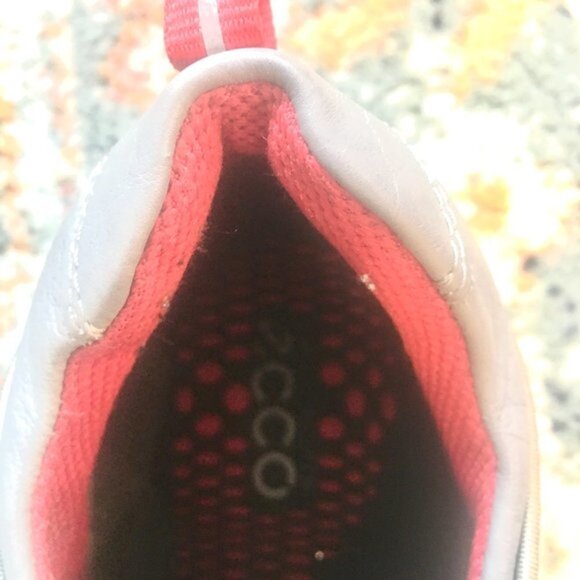 ECCO Men's Unisex Gray Red Trim Athletic Slip-On Sneakers Shoes EU 41 US 8 - Picture 7 of 9